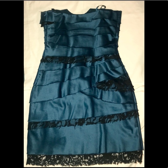 Homecoming dress - Picture 5 of 6